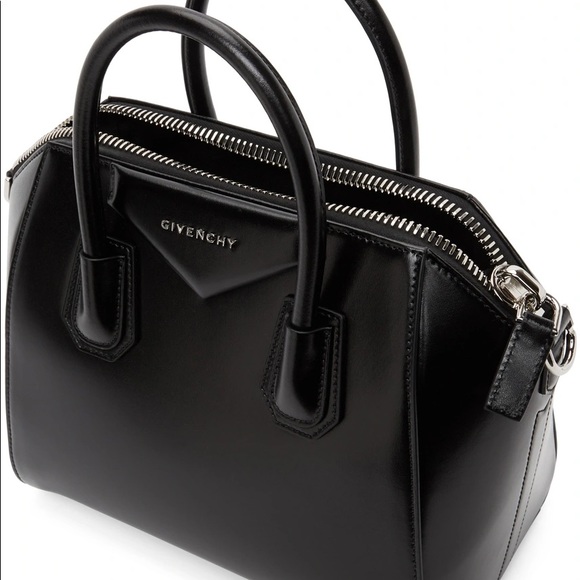 GIVENCHY  Antigona Bag - Picture 2 of 5